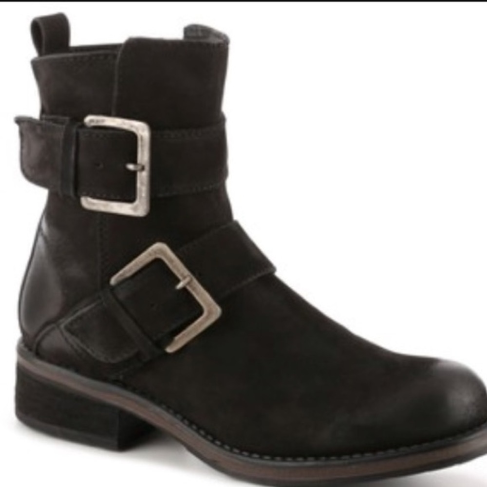 Steve Madden Dyyson Leather boots